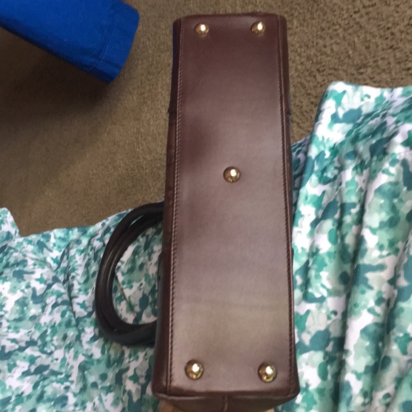 Rare Authentic gucci maroon purse, price firm - Picture 5 of 8